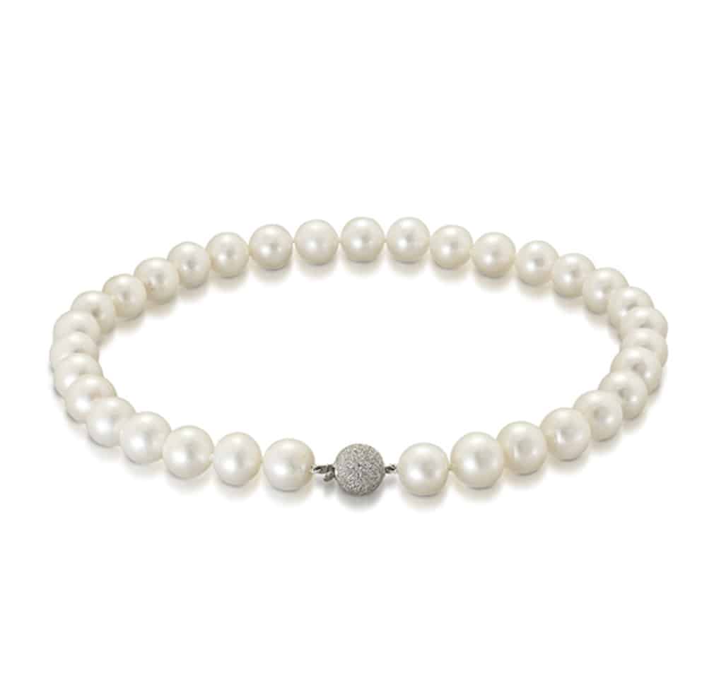 Photoshooting-Product-Necklace-Pearls-LarteAdv